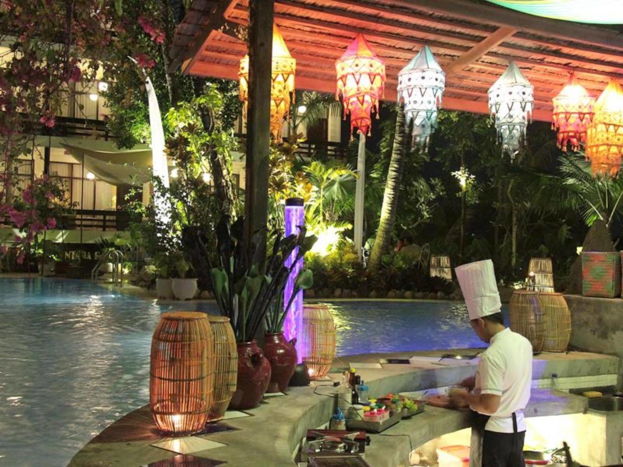 Mesra Business & Resort Hotel Samarinda Exterior foto